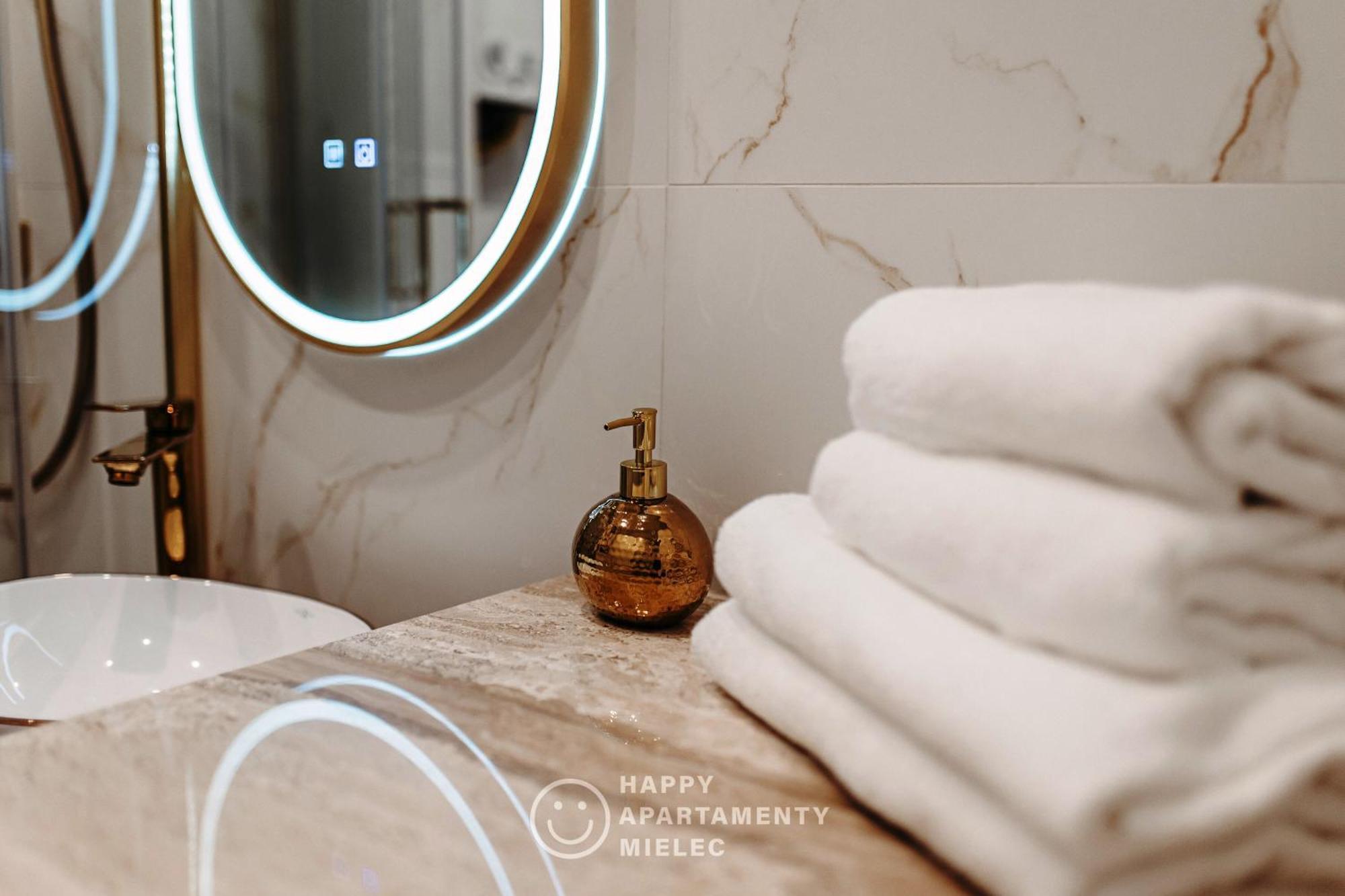 מילץ' Happy Gold - Apartamentyhappy Pl מראה חיצוני תמונה